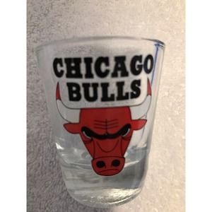 Chicago Bulls Shot Glass Red Black‎ White Logo Hunter Barware NBA Basket…